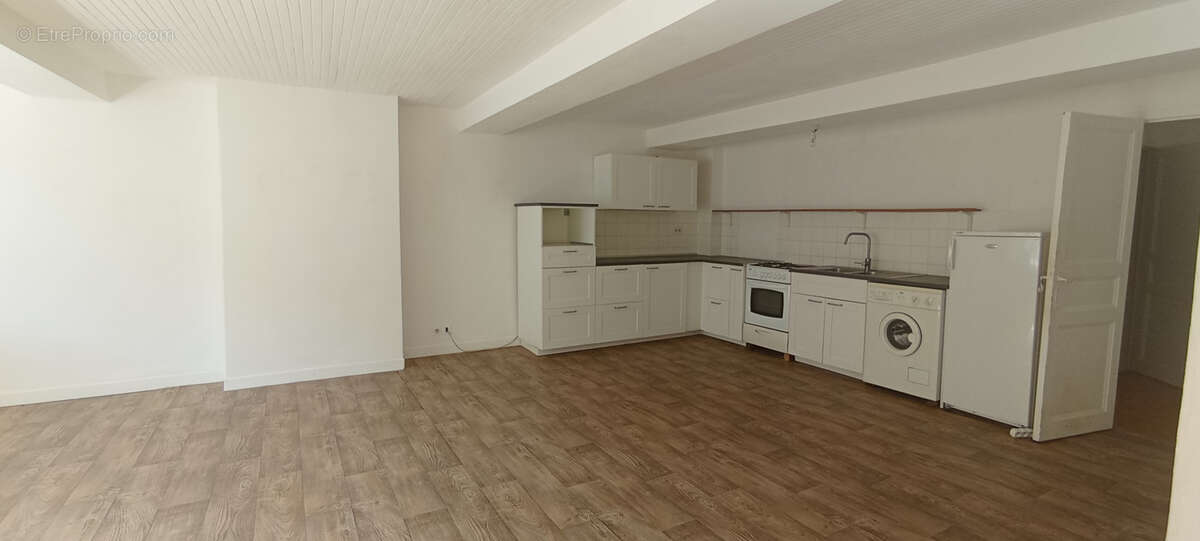 Appartement à GANGES