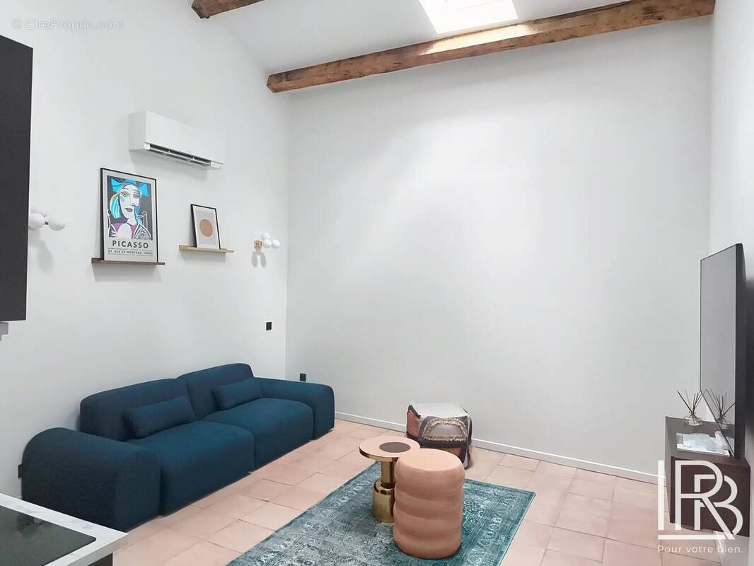 Appartement à MARSEILLE-6E