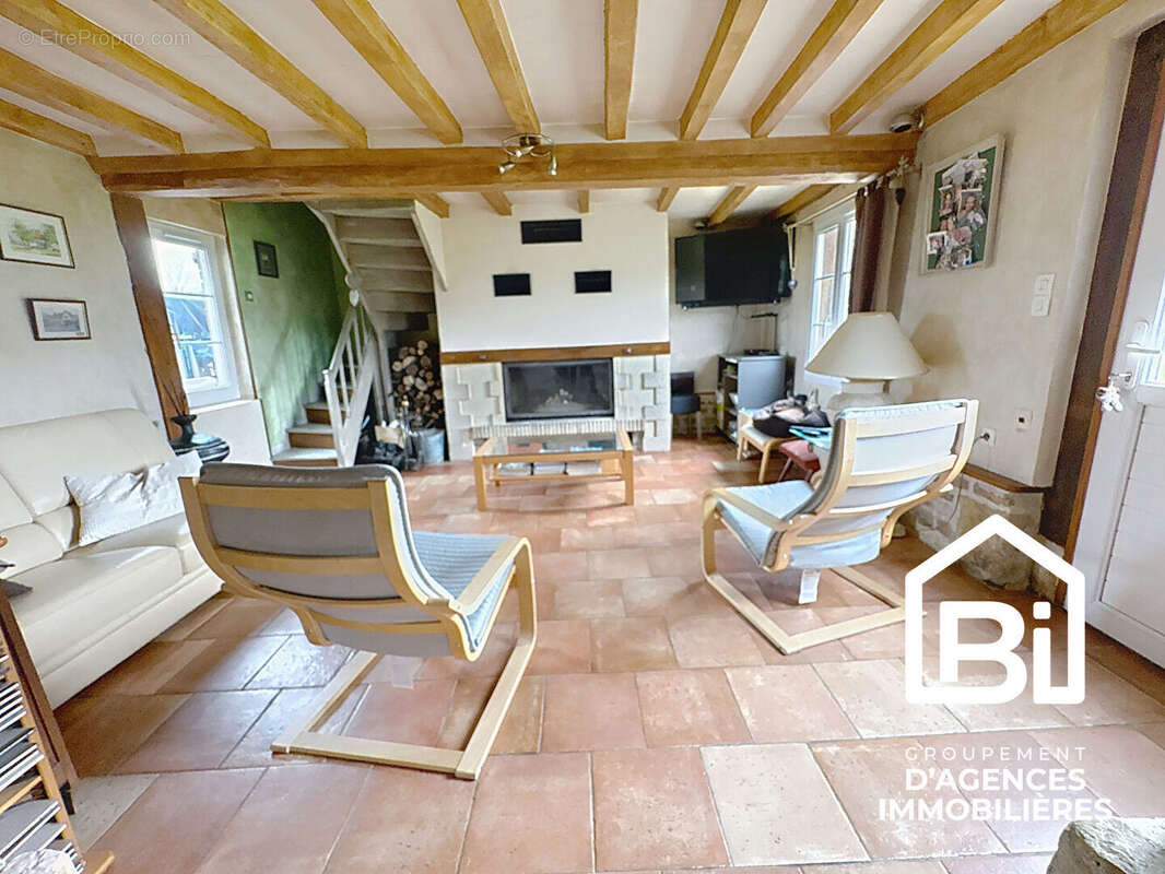 Maison à BEUVRON-EN-AUGE