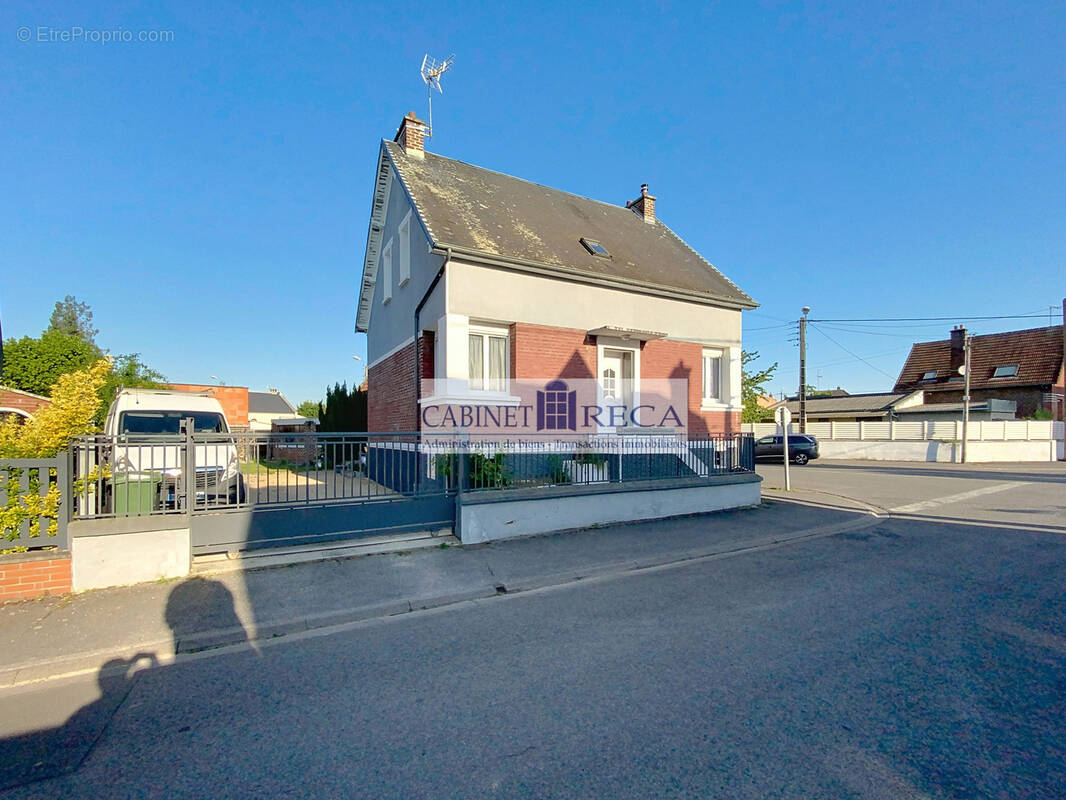 Maison à TERGNIER