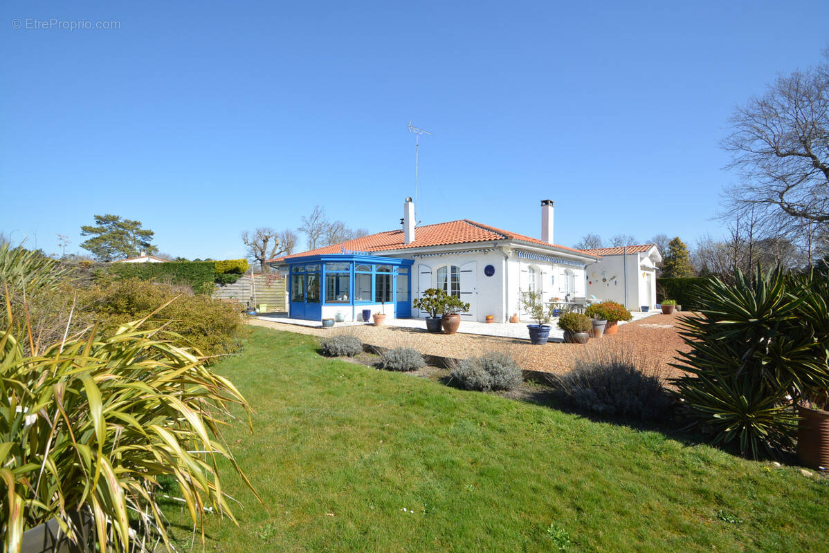 Maison à LACANAU