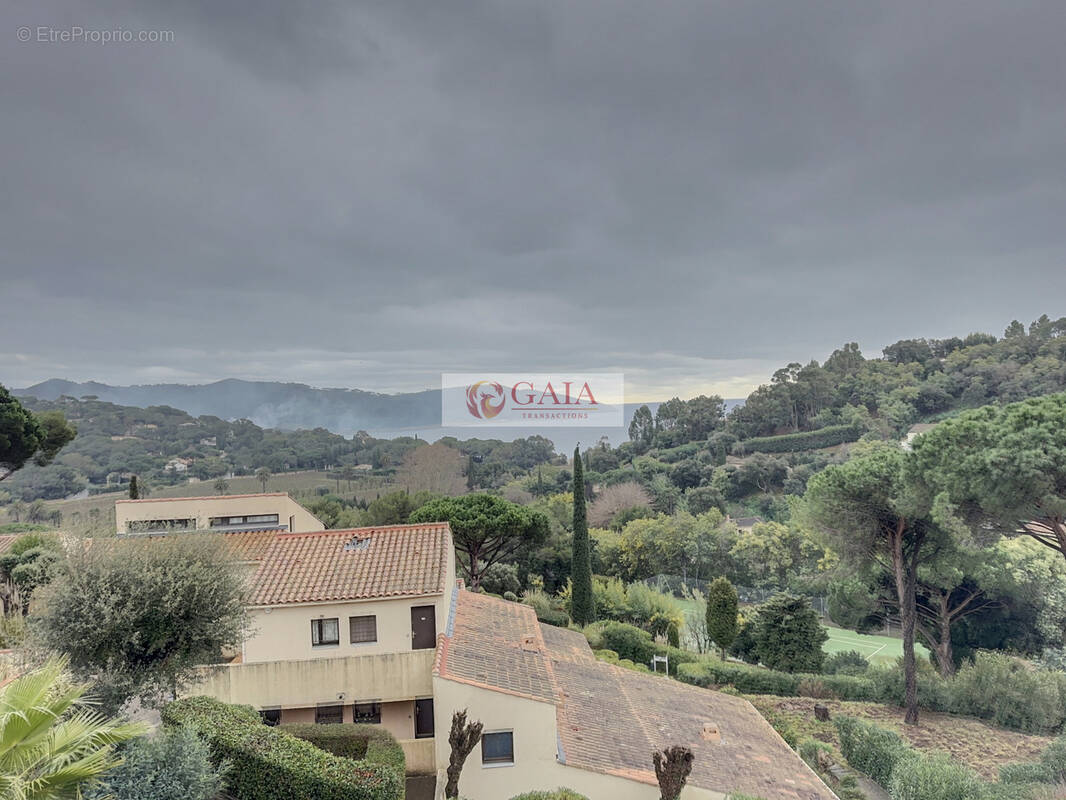 Appartement à LA CROIX-VALMER