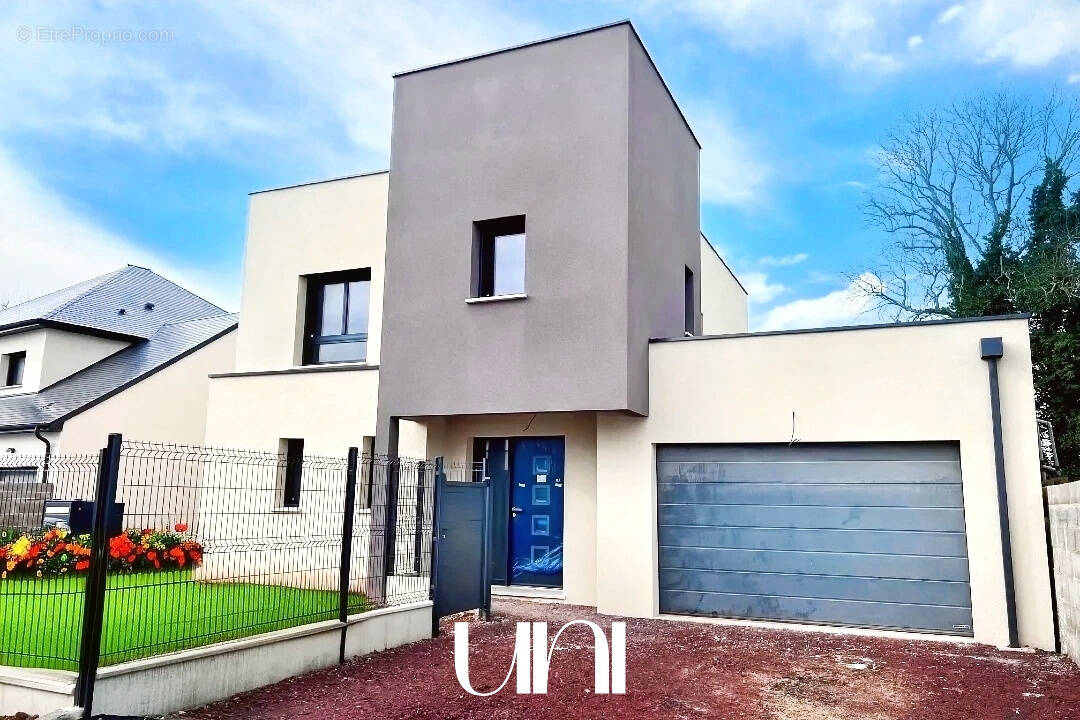 Maison à BIEVILLE-BEUVILLE