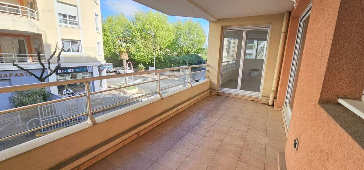 Appartement à SAINT-RAPHAEL