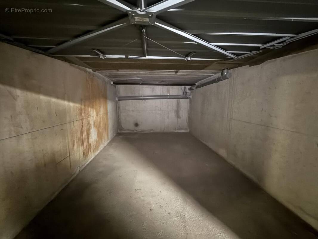 Parking à LE GRAU-DU-ROI