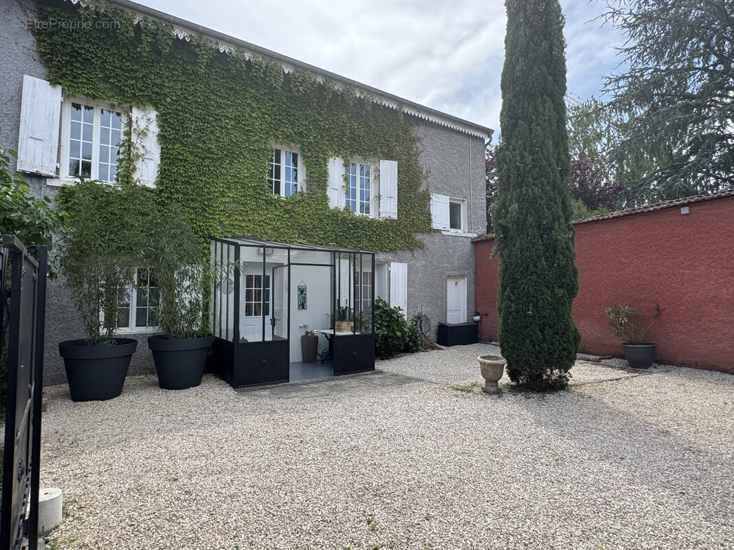 Maison à CRAPONNE