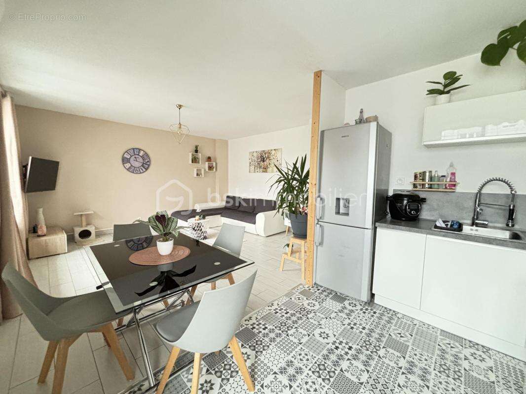 Appartement à SEYSSINET-PARISET