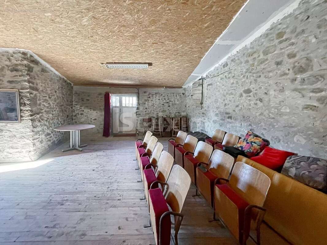 Maison à DIEULEFIT