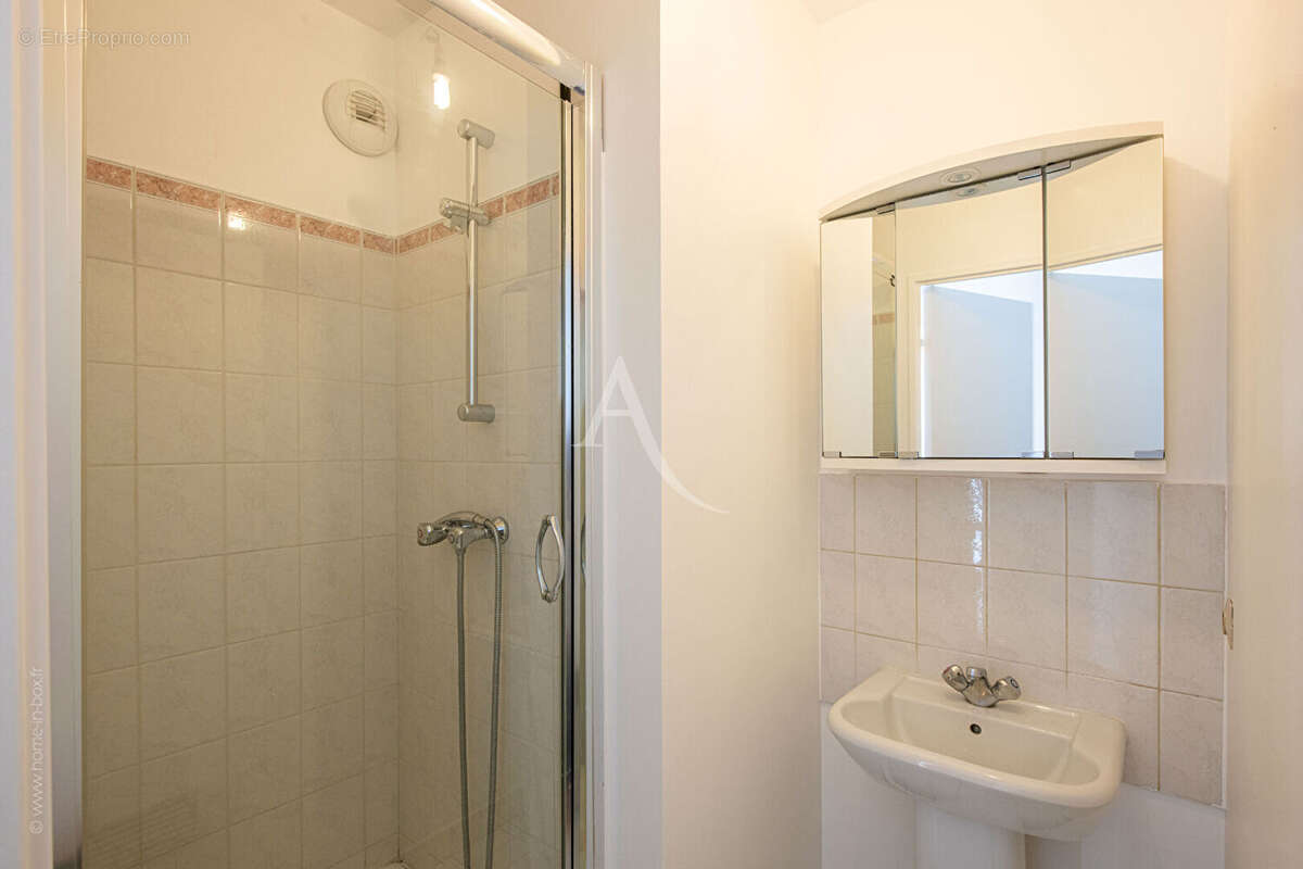 Appartement à SURESNES
