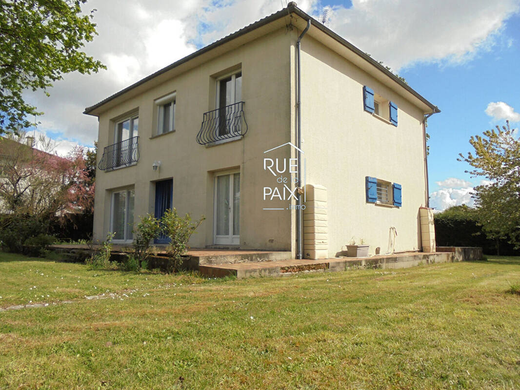 Maison à NAINTRE
