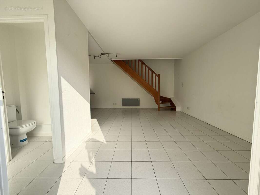 Appartement à LA CHAPELLE-EN-SERVAL