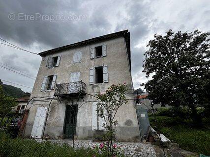 Maison à TARASCON-SUR-ARIEGE