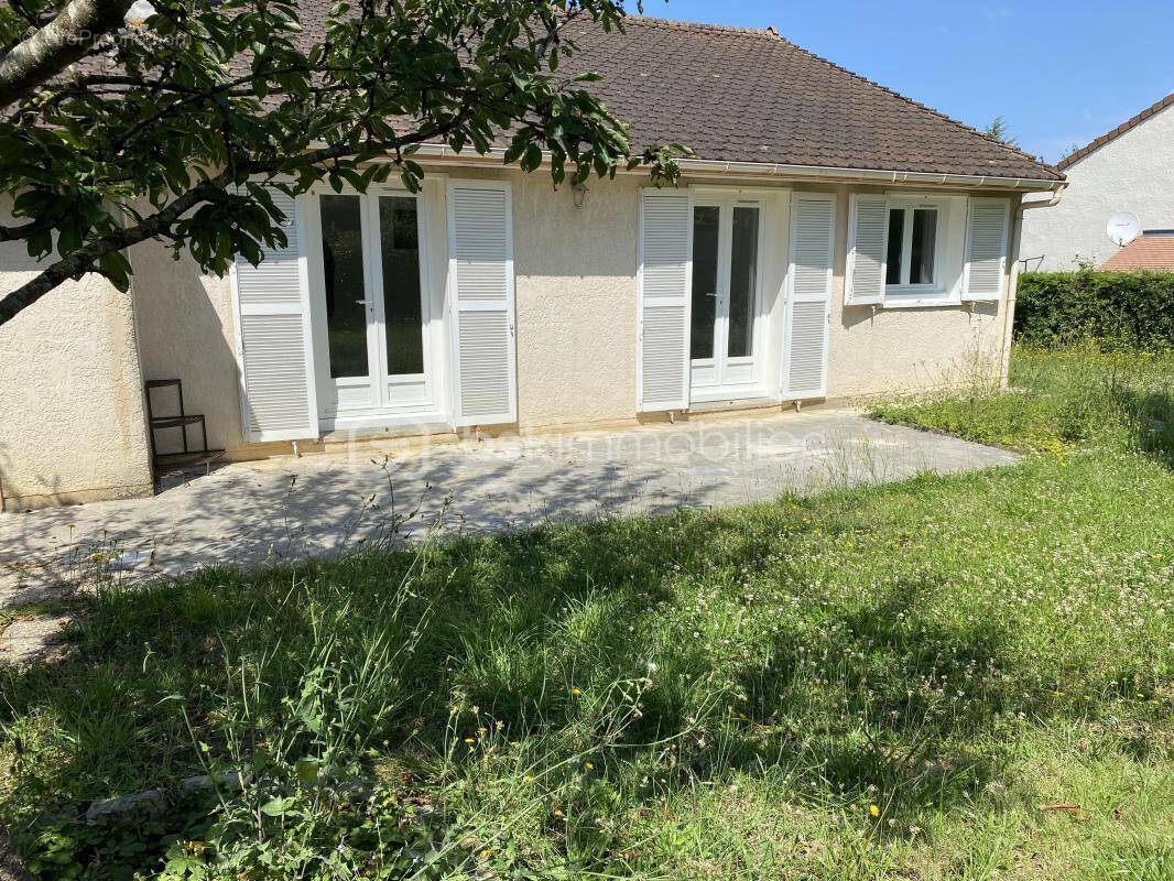 Maison à SAINTRY-SUR-SEINE