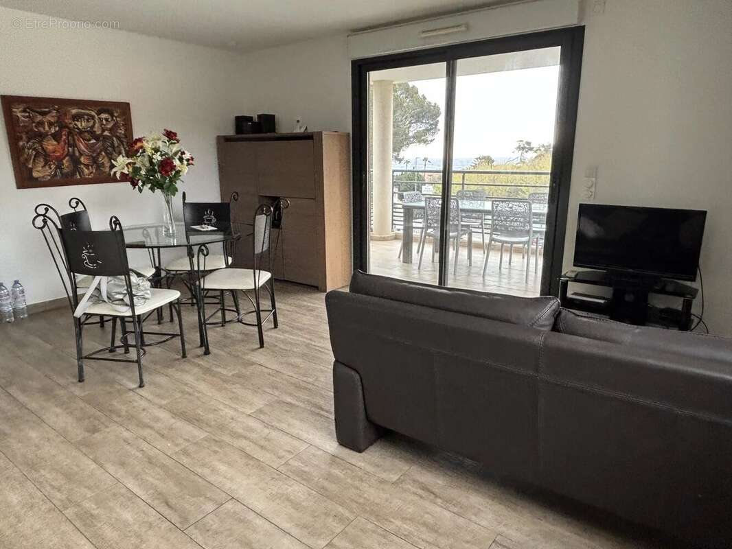 Appartement à SAINT-RAPHAEL
