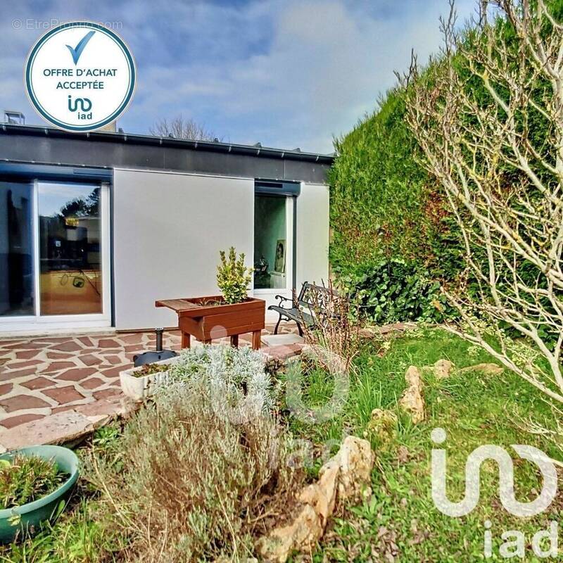 Photo 1 - Maison à MENUCOURT