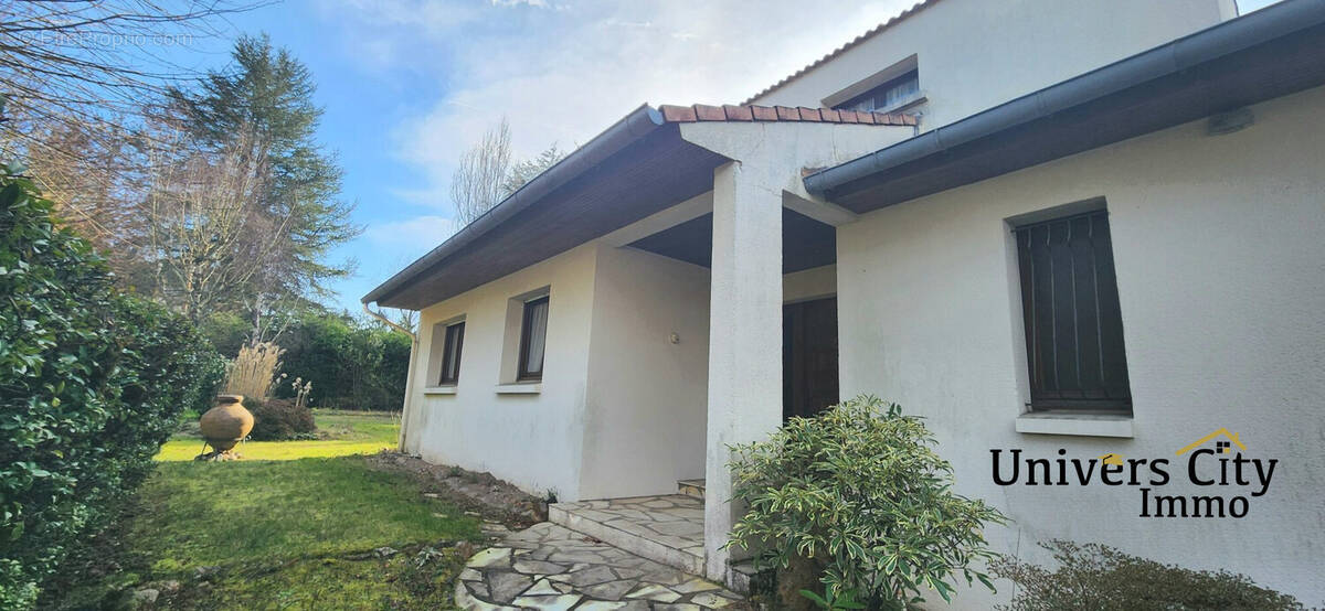 Maison à BASSE-GOULAINE