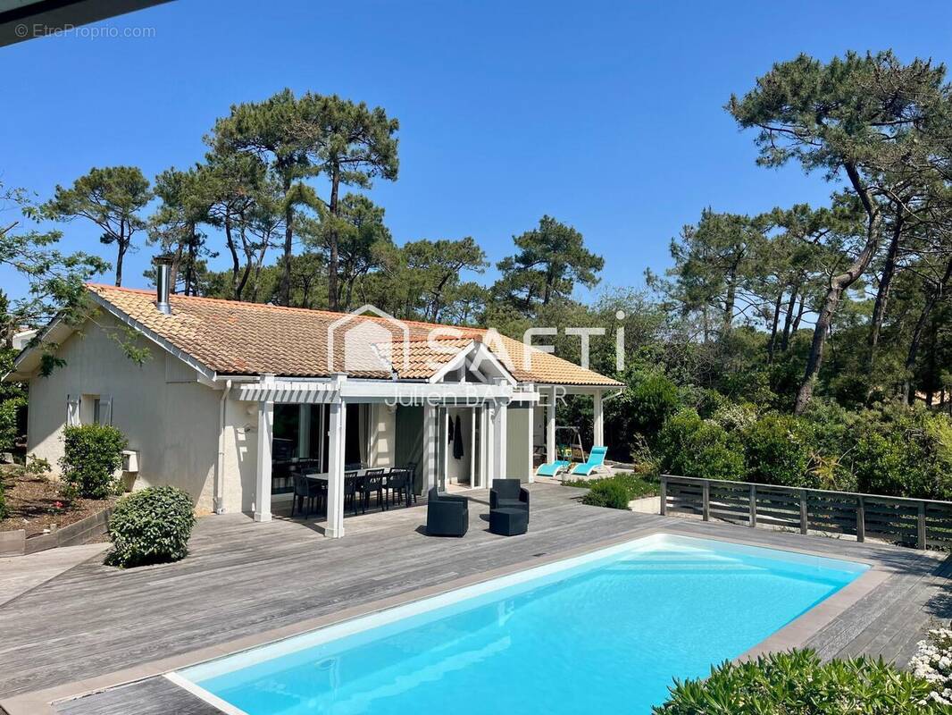 Photo 1 - Maison à LACANAU