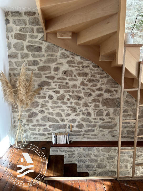 Maison à CRACH