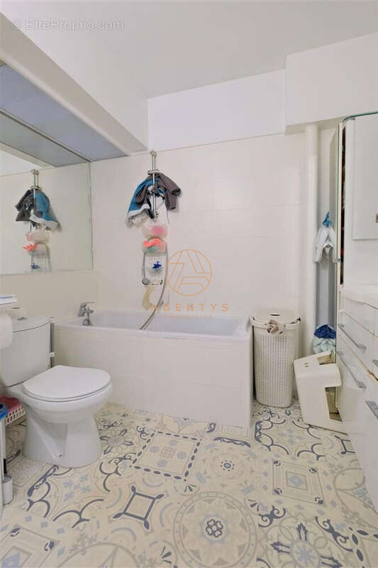 Appartement à SAINT-MAUR-DES-FOSSES