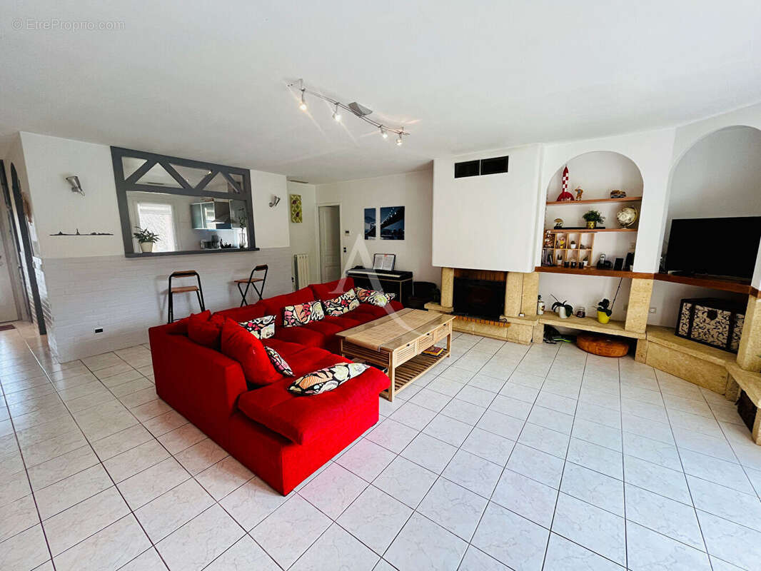 Maison à FRONTIGNAN