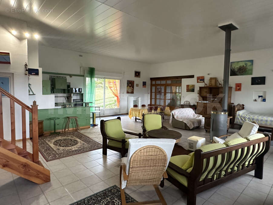 Maison à DIEULEFIT
