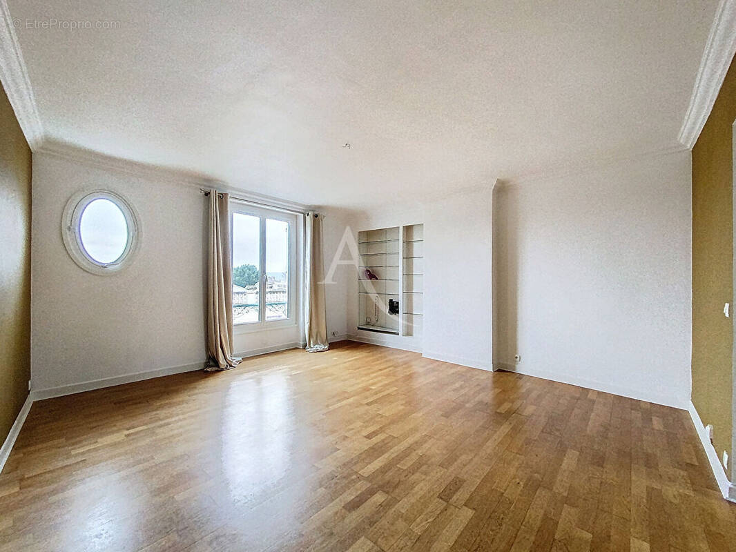 Appartement à SAINT-GERMAIN-EN-LAYE