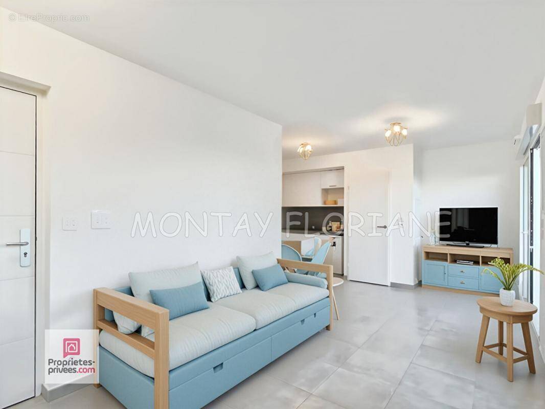 Appartement à ROQUEBRUNE-SUR-ARGENS