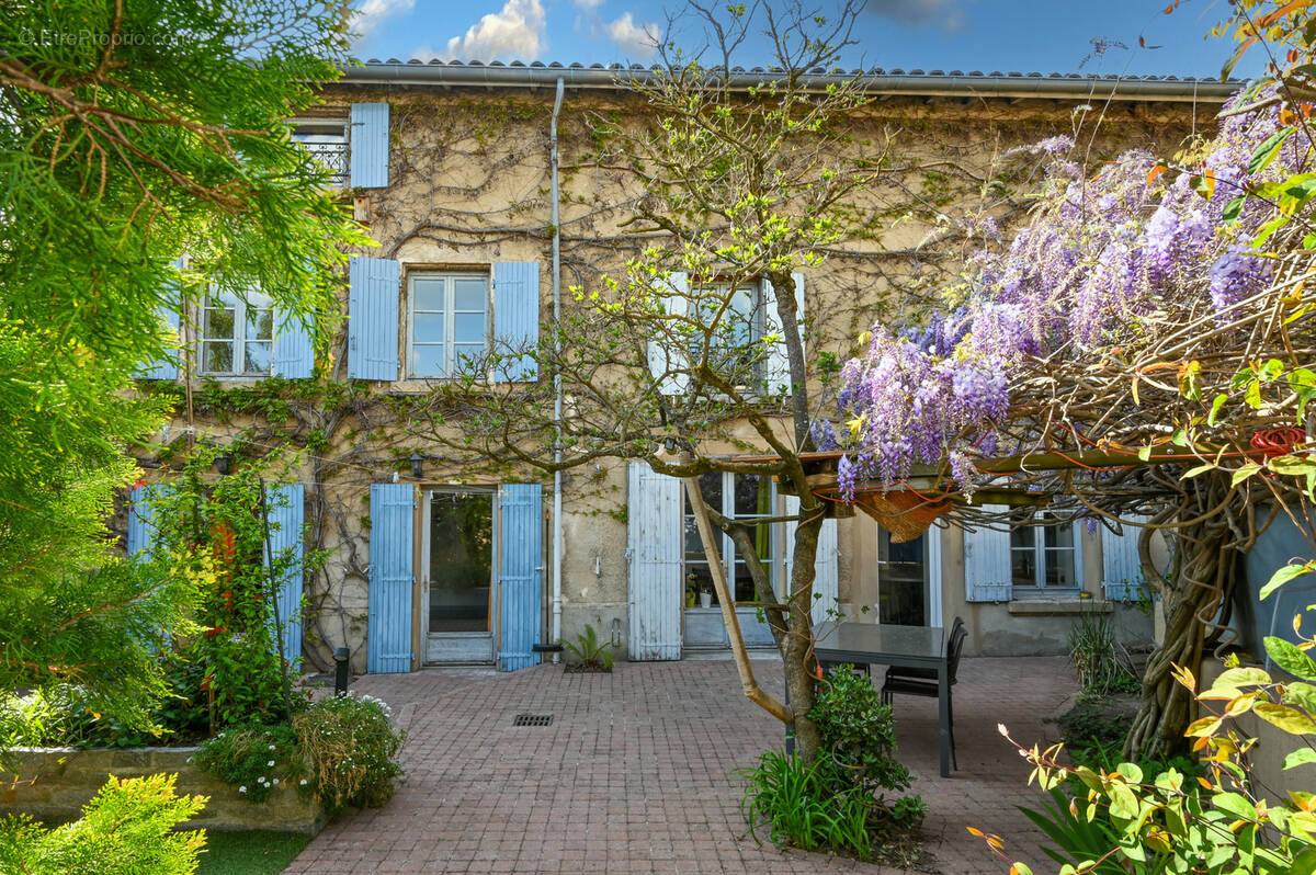 Maison à TERNAY