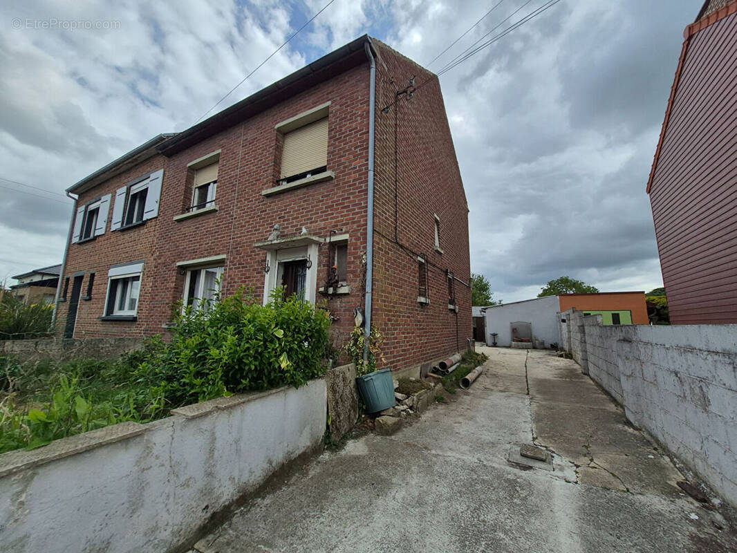 Maison à BRUILLE-LEZ-MARCHIENNES