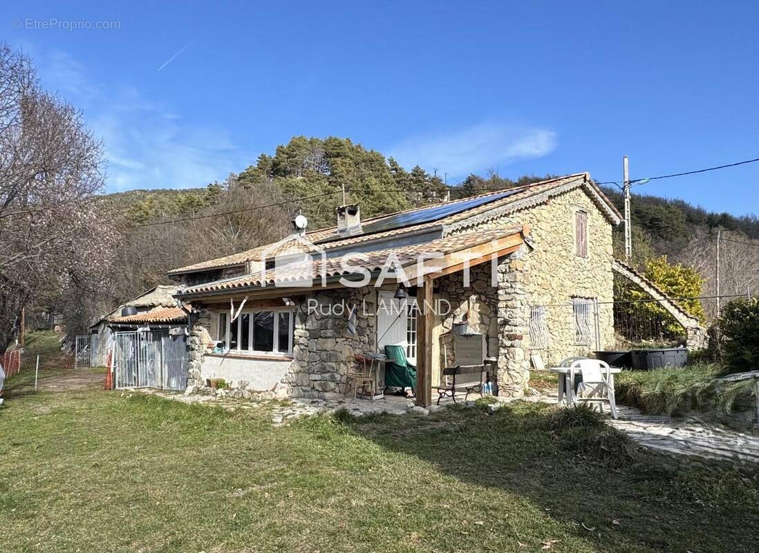 Photo 1 - Maison à ASCROS