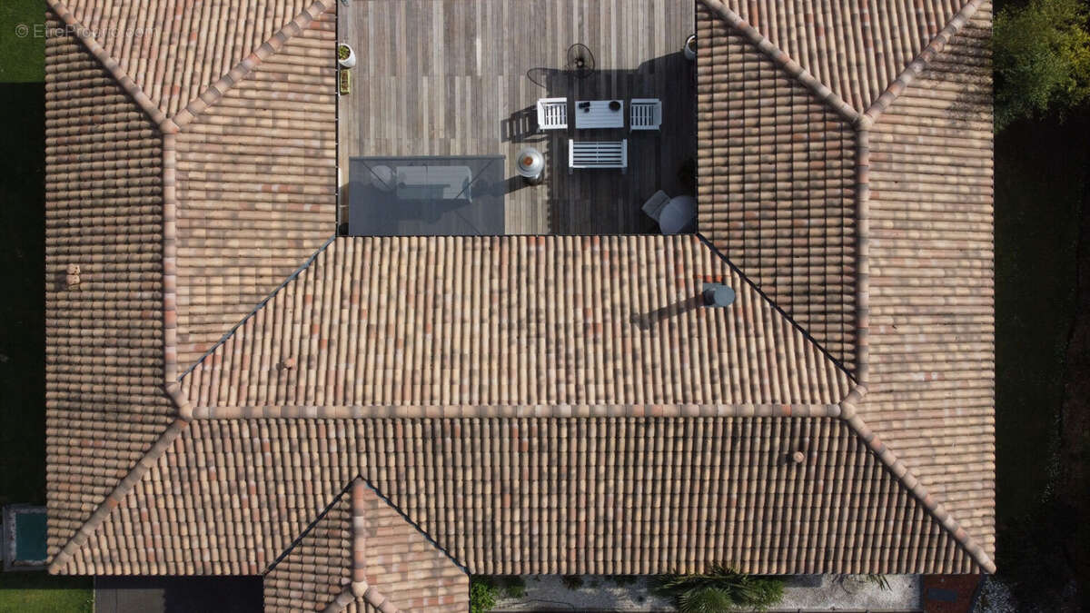 Maison à MONTUSSAN