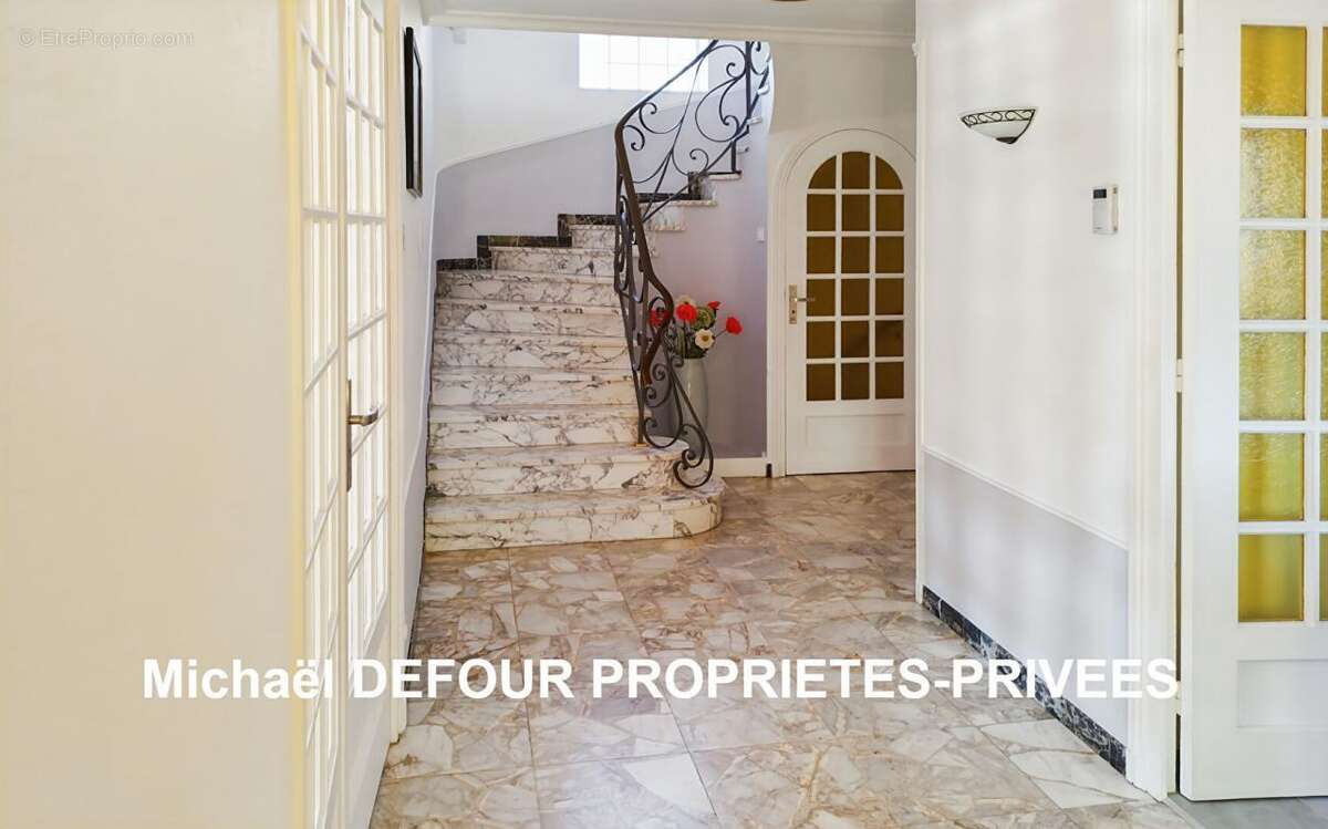 Maison à BAS-EN-BASSET