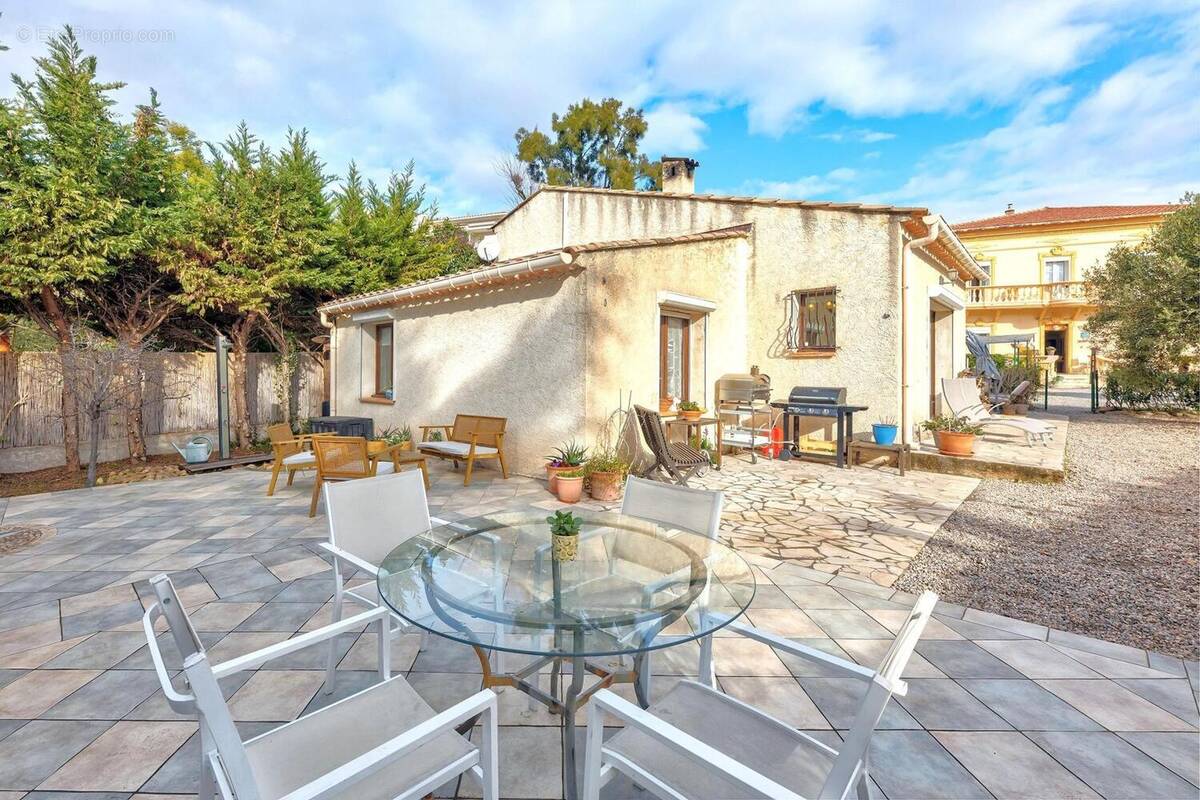 Photo 1 - Maison à SAINT-RAPHAEL