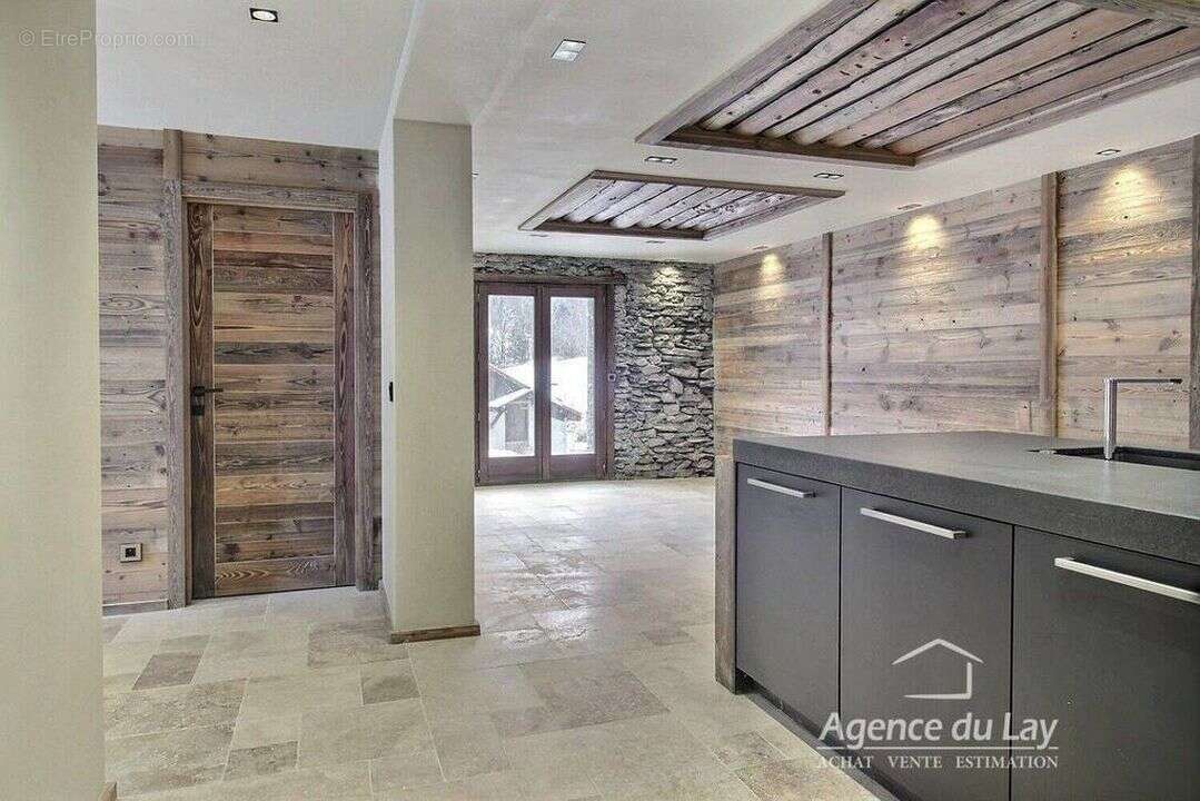 Appartement à LES CONTAMINES-MONTJOIE
