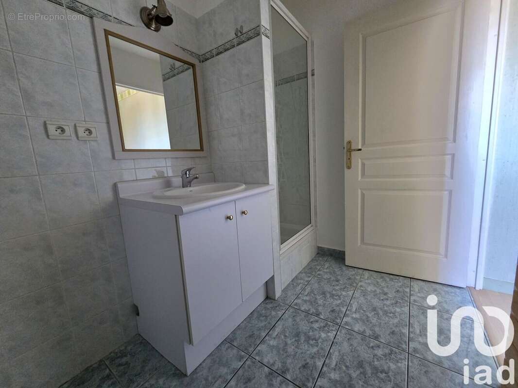Photo 5 - Appartement à LA CHAPELLE-EN-SERVAL