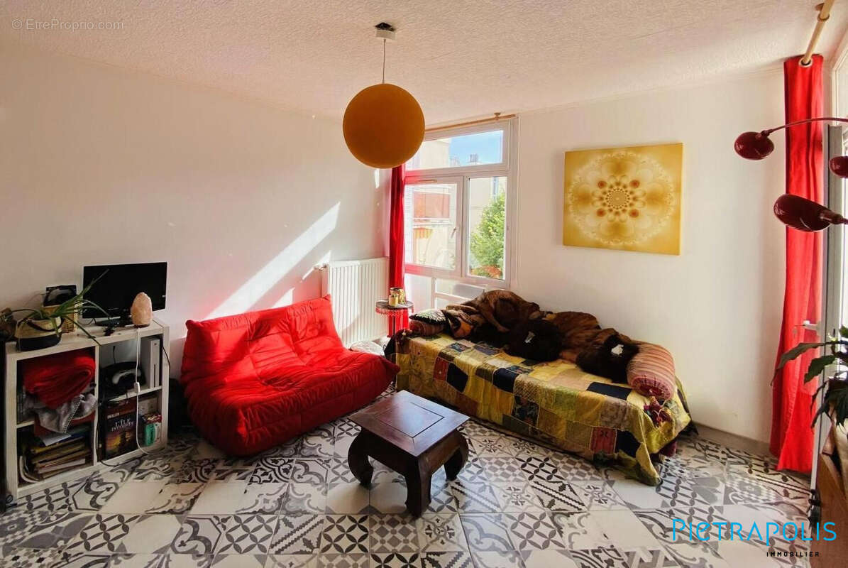 Appartement à LYON-9E