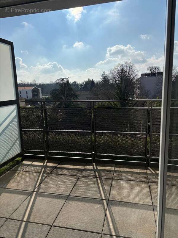 Appartement à FEYZIN