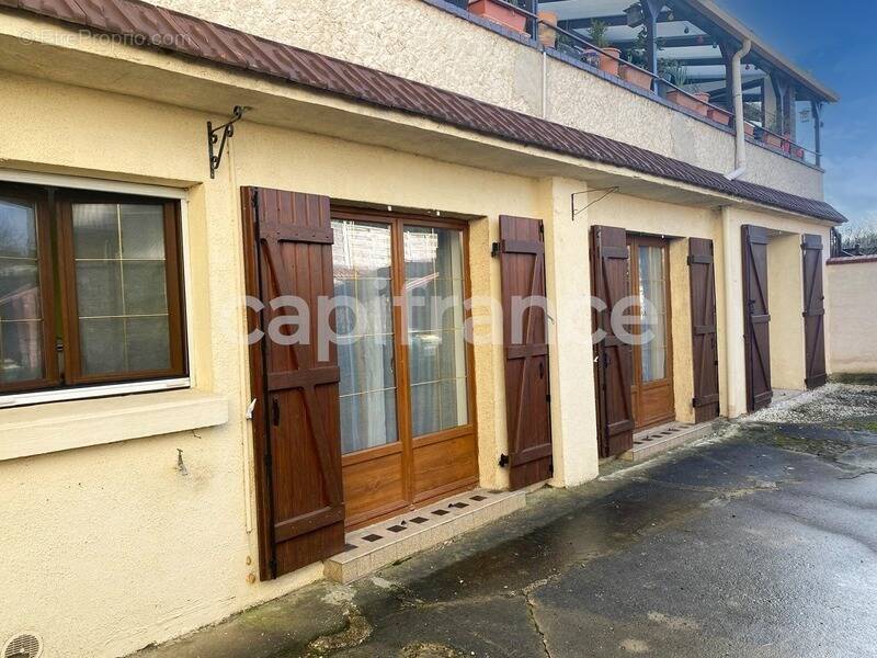 Appartement à VERT