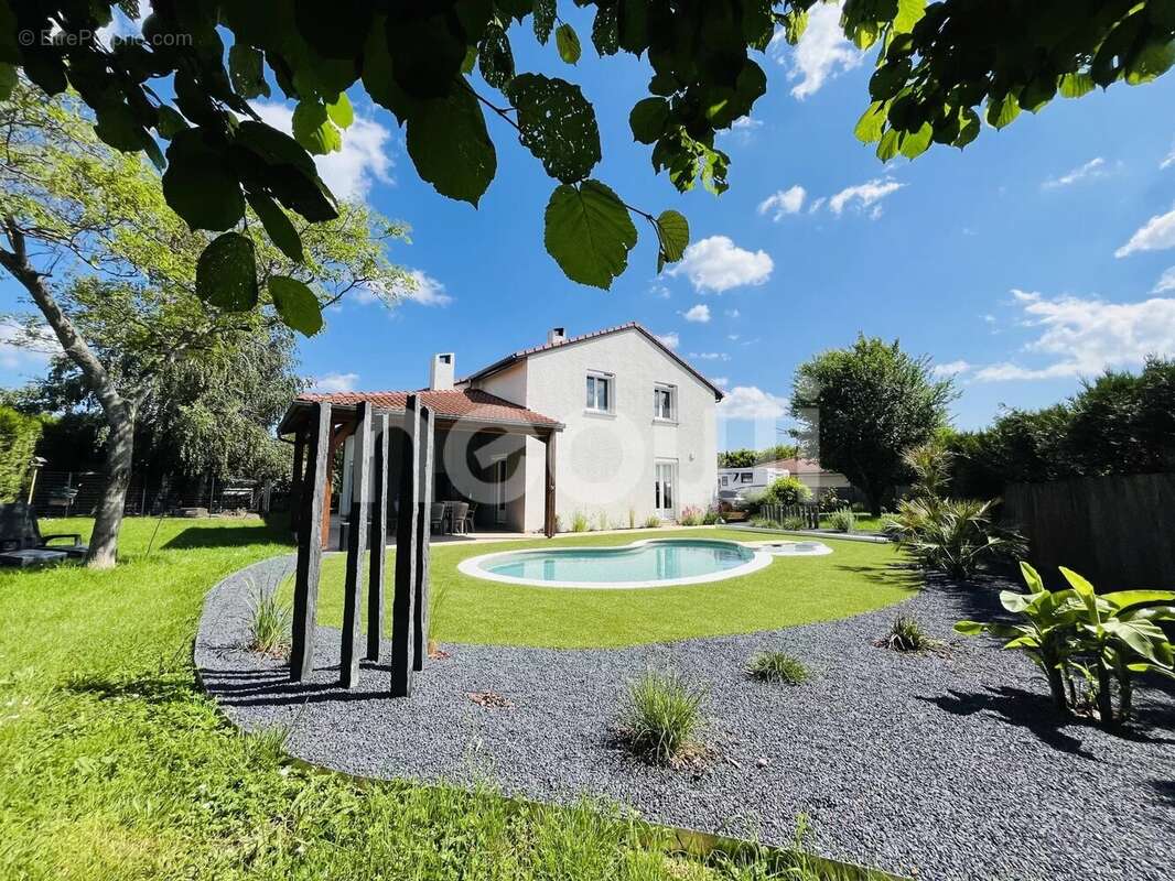 Maison à MARSAT