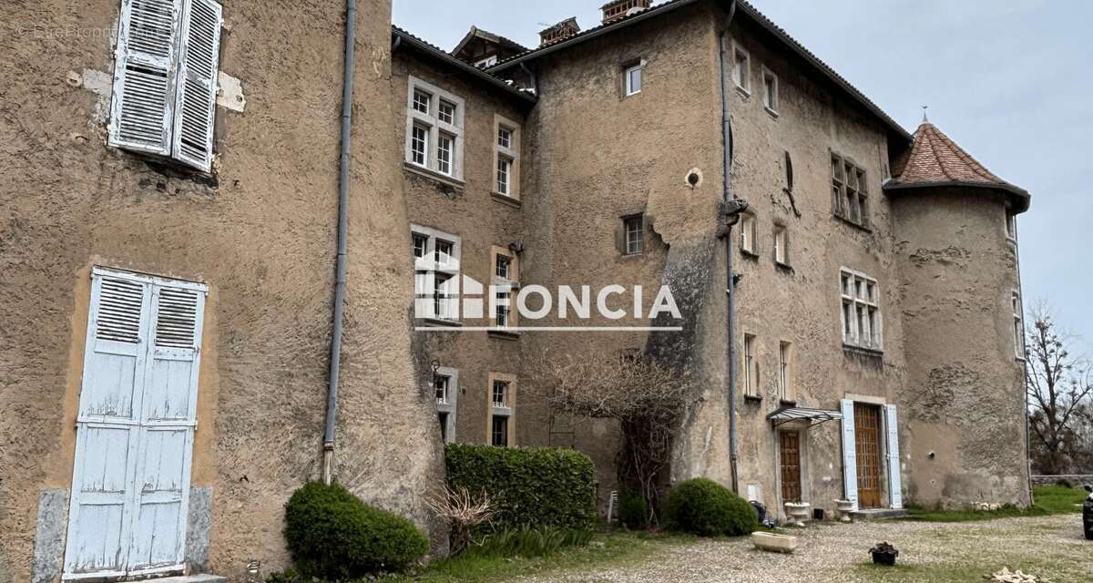 Appartement à FROGES
