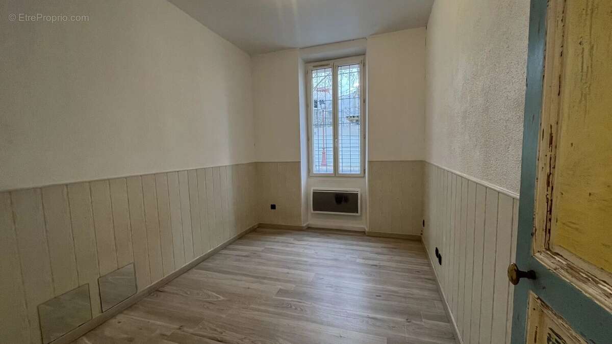 Appartement à PORT-DE-BOUC