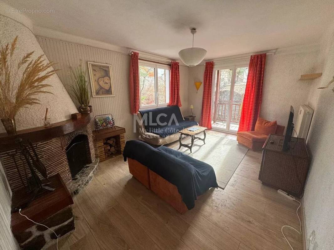 Appartement à SAINT-ETIENNE-DE-TINEE