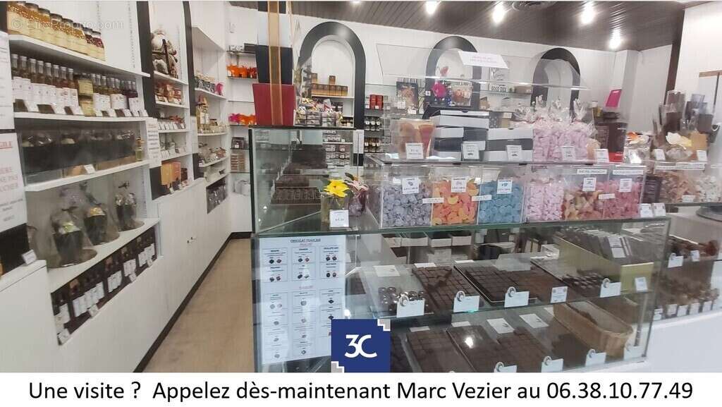 Commerce à MAUREPAS