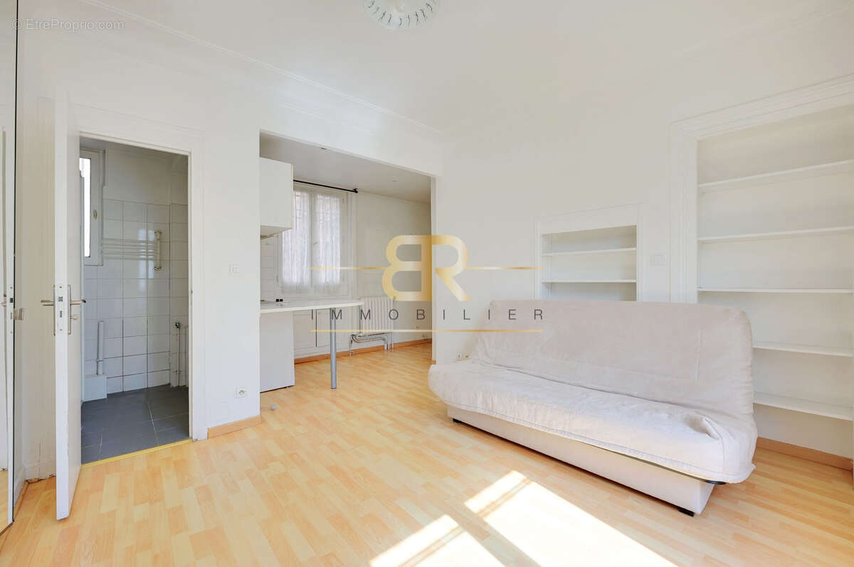 Appartement à PARIS-19E