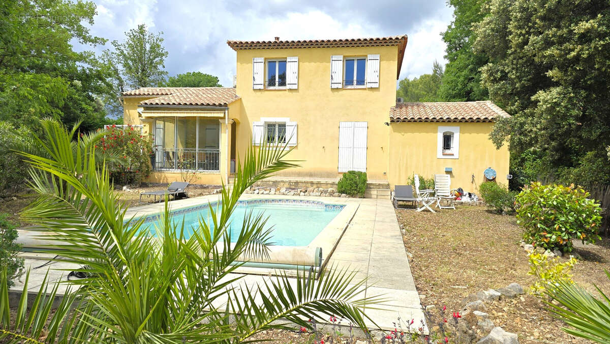 Maison à DRAGUIGNAN