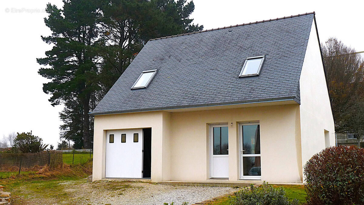 Maison à BRIEC