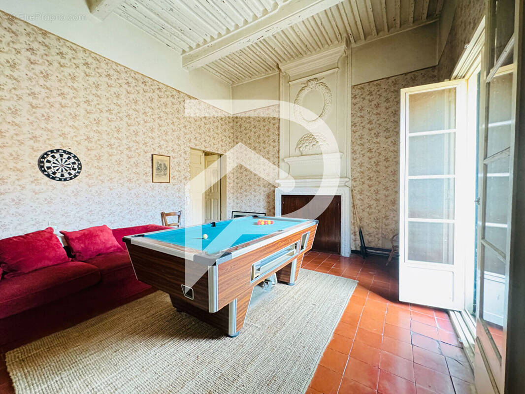 Maison à CEYRAS