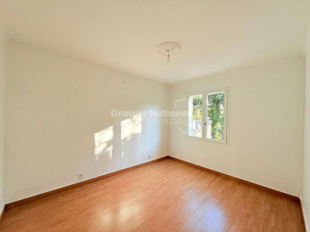 Appartement à AUBIGNAN
