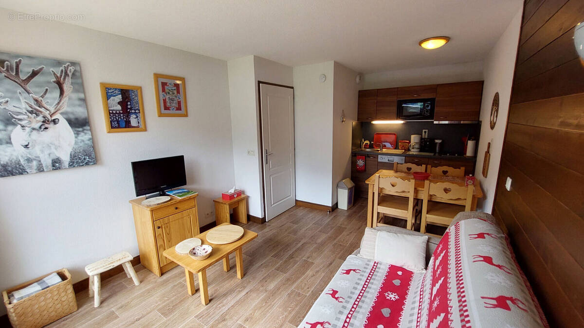 Appartement à HAUTELUCE