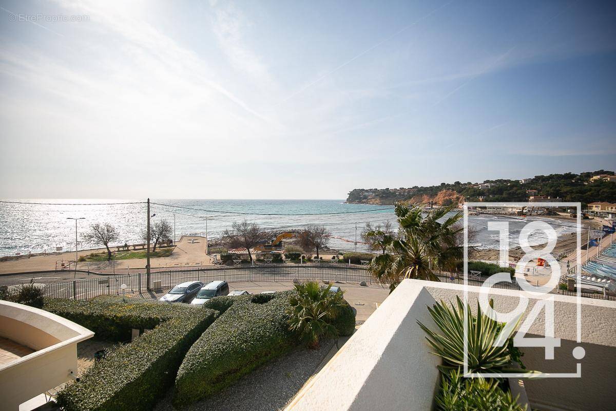 Appartement à CARRY-LE-ROUET